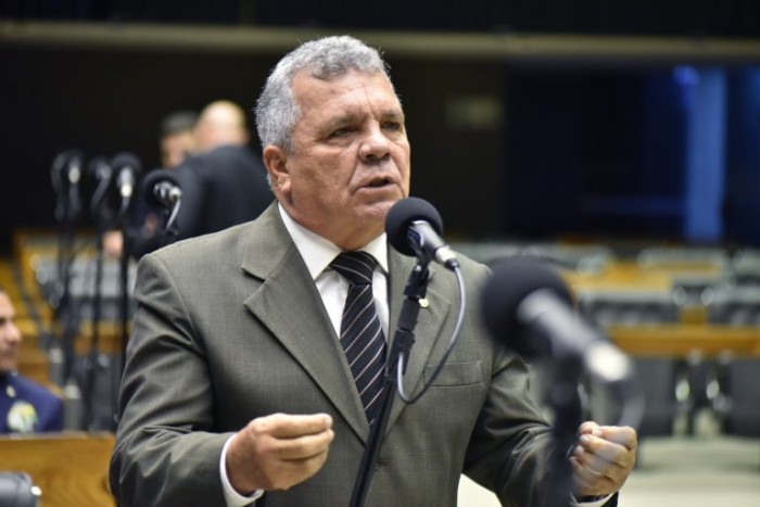 Projeto prevê horário estendido para crianças nos postos de saúde