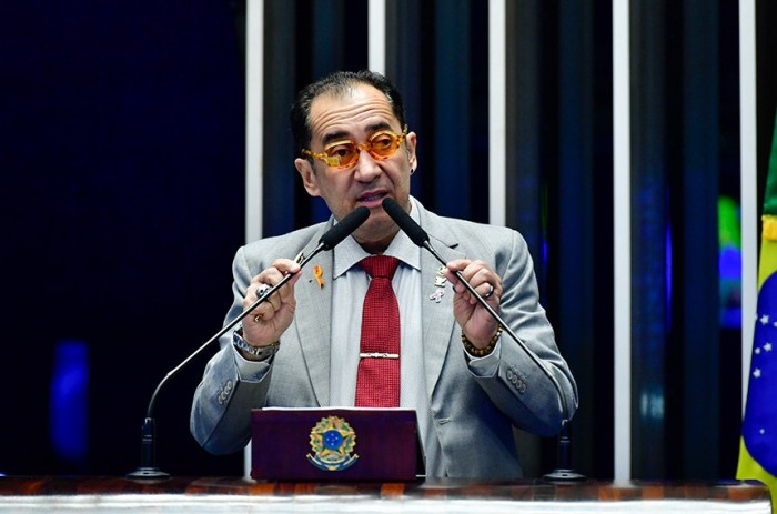 Kajuru critica postura imperialista do G7 e defende mundo multipolar
