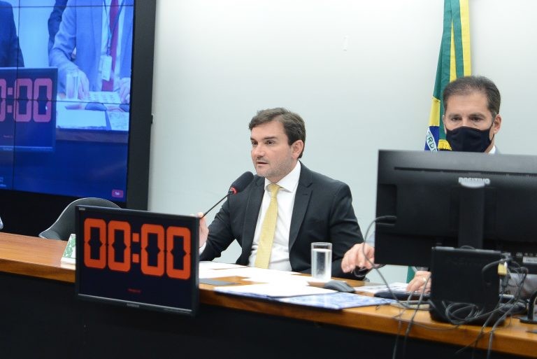 Integrantes da Comissão Mista de Orçamento tem nova reunião com Alckmin nesta terça