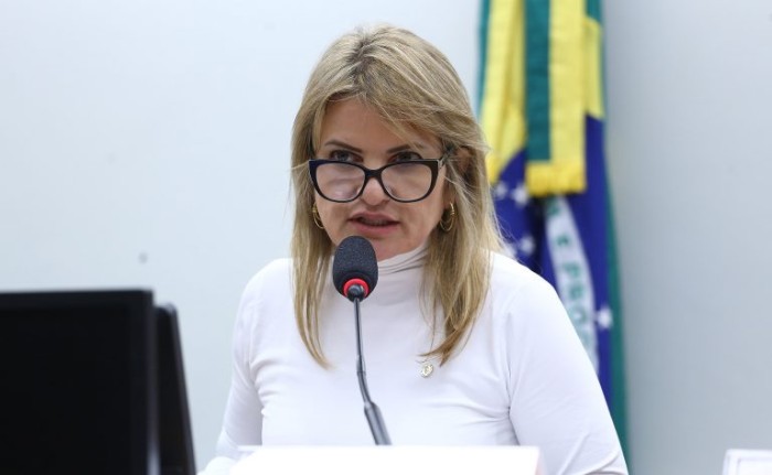 Secretaria dos Direitos da Pessoa Idosa alerta para aumento de violência contra essa população
