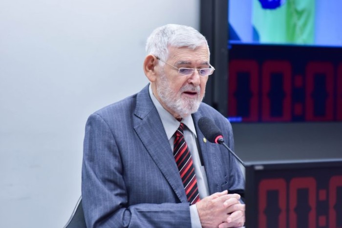 Comissão debate direitos da população em situação de rua