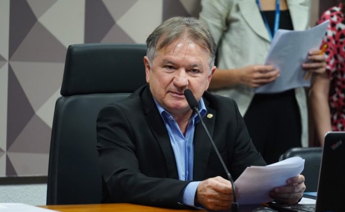 Deputado Merlong Solano é indicado relator da MP do salário mínimo