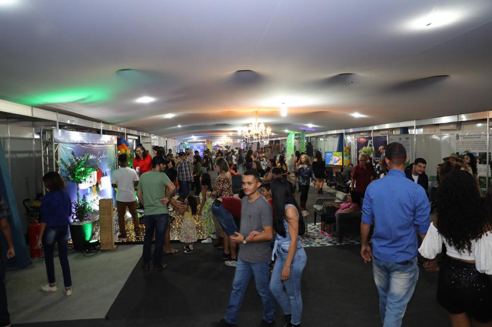 Mais de 45 mil pessoas visitam Espaço Multissetorial na 41ª Expojipa