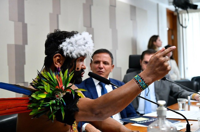 Lideranças indígenas afirmam na CPI que dinheiro não chega às comunidades