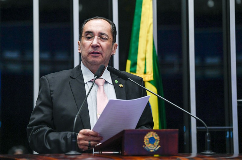 Kajuru critica nomeação de integrantes para o Conselho Nacional de Educação
