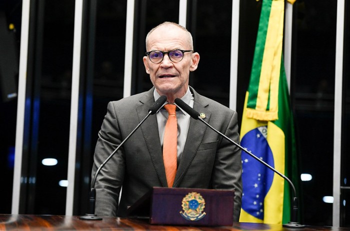 Contarato condena 'propagação de ódio em nome de Deus'