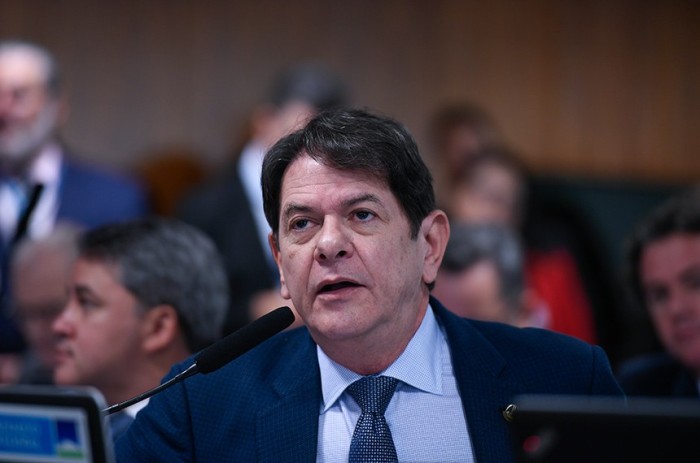 Roubo de cabos de eletricidade, telefonia e internet tem penas aumentadas na CCJ