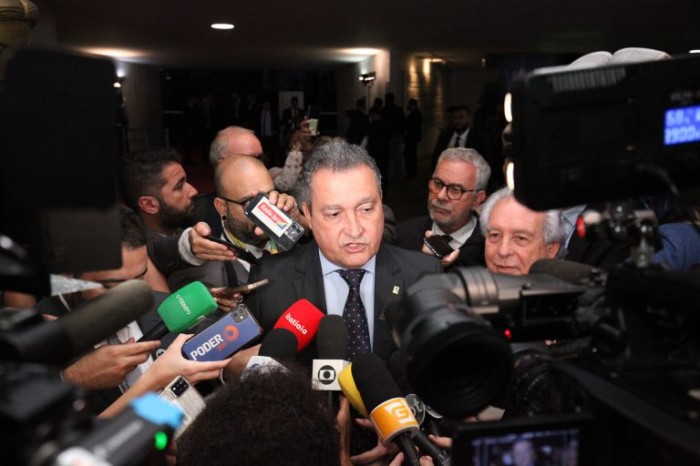 Ricardo Salles desiste de pedir prorrogação dos trabalhos da CPI do MST