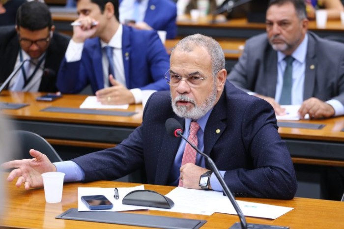 Comissão aprova detalhamento de parcela mensal de consórcio