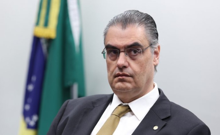 Relator apresenta plano de trabalho para Comissão Especial sobre Direito Digital