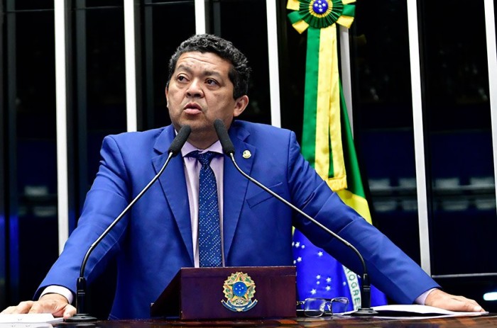 Beto Faro critica falta de incentivo à agricultura familiar na Amazônia