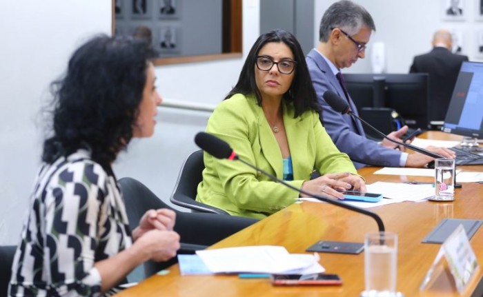 Debatedores apontam providências para melhorar saúde mental dos agentes de segurança pública