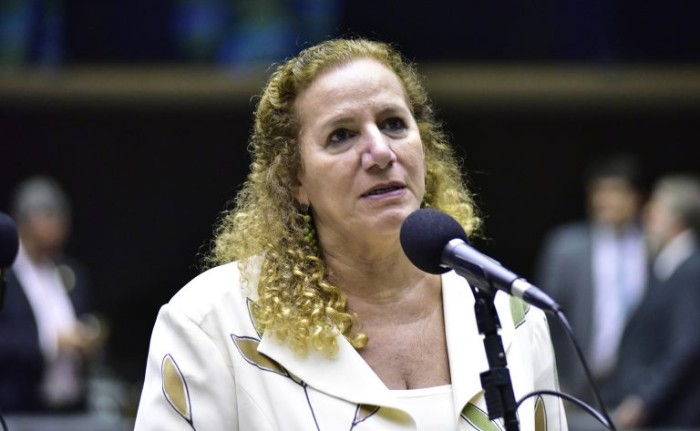 Comissão aprova criação de fundo para financiar enfrentamento a pandemias