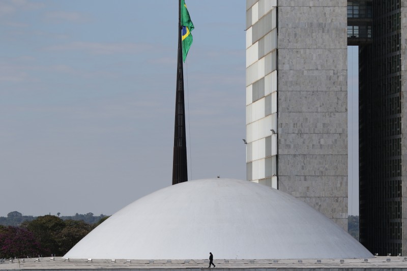 PEC da Transição é adiada por falta de consenso, diz relator