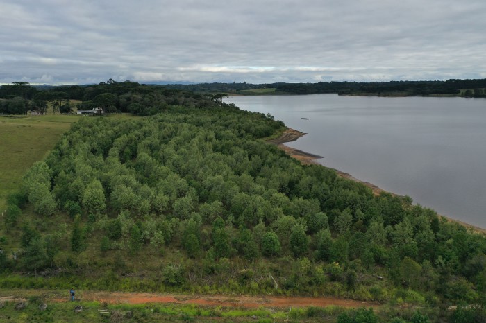 Paraná participa de feira náutica para promover potencial de navegação e turismo de natureza