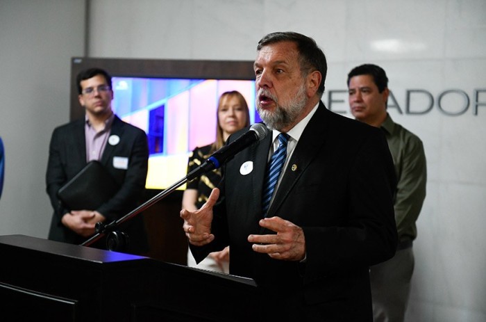 Senado recebe exposições sobre doenças raras