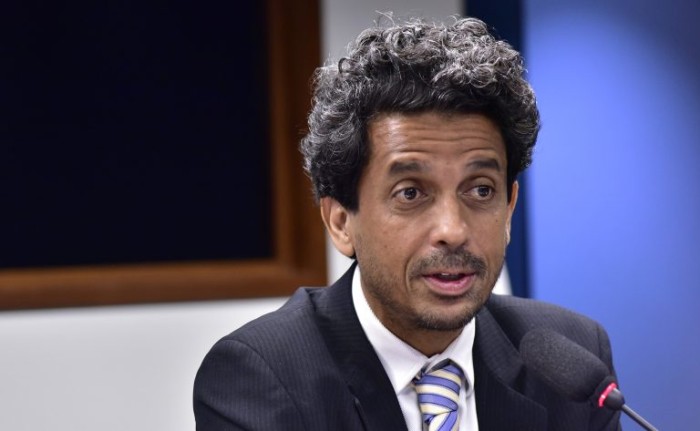 Ritmo de investimentos em saneamento básico ainda é insuficiente para universalização até 2033, alerta economista