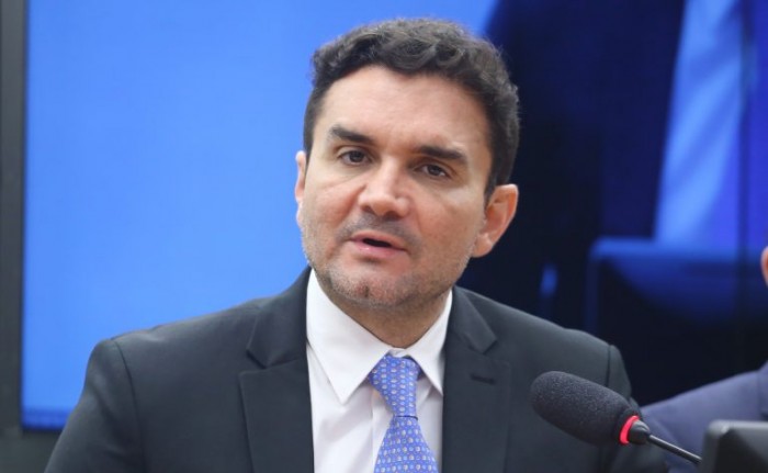 Ministro do Turismo e órgãos de defesa do consumidor pedem regulação do mercado de milhas
