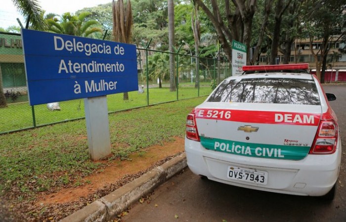 Comissão aprova projeto que cria programa Patrulha Maria da Penha