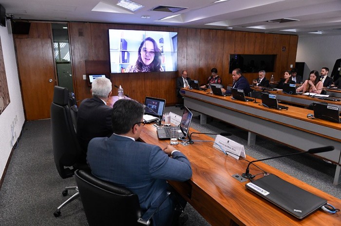 Especialistas defendem clareza nas regras sobre inteligência artificial
