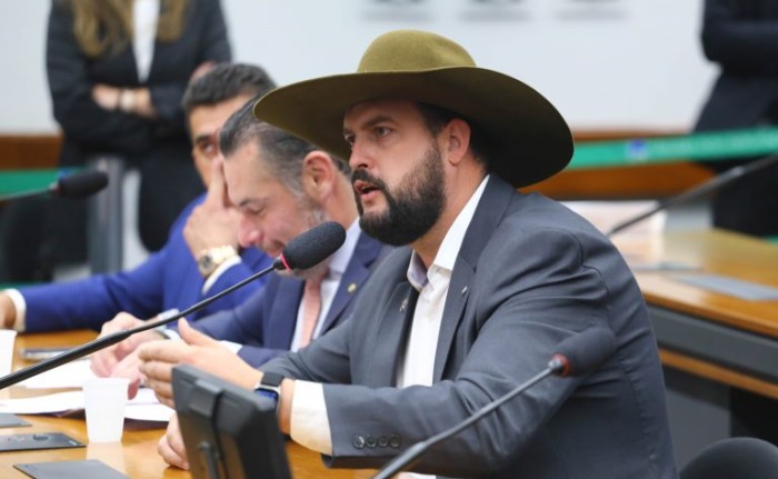 Comissão autoriza produtores rurais a transportar diesel para uso na agropecuária