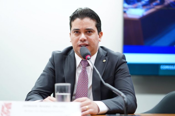 Comissão Mista de Orçamento lista obras inacabadas que devem receber recursos em 2024