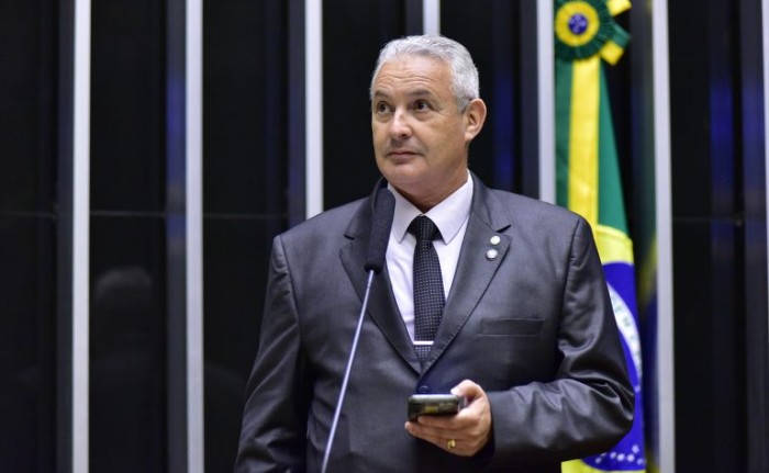 Comissão aprova isenção de IR para policiais acidentados