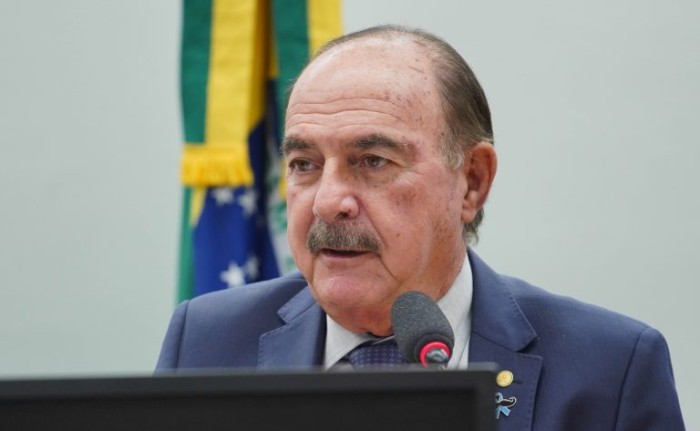 Comissão de Saúde promove debate sobre síndrome do intestino curto