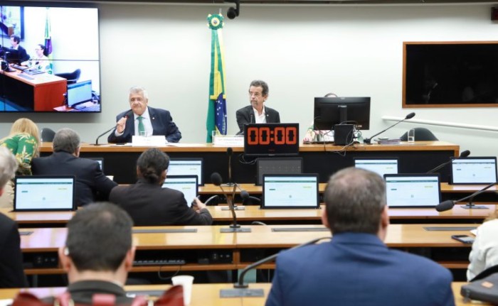 Comissão aprova proposta de marco legal do hidrogênio de baixa emissão de carbono