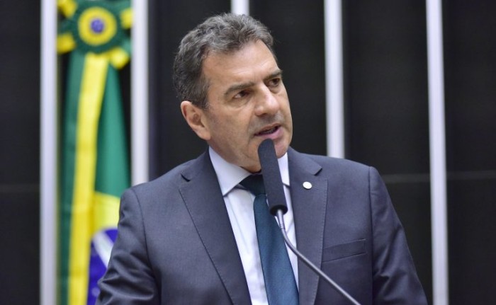 Comissão aprova gratuidade em segunda via de documentos para idosos de baixa renda