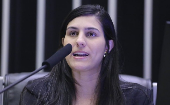 Câmara aprova assistência para mulheres usuárias e dependentes de álcool