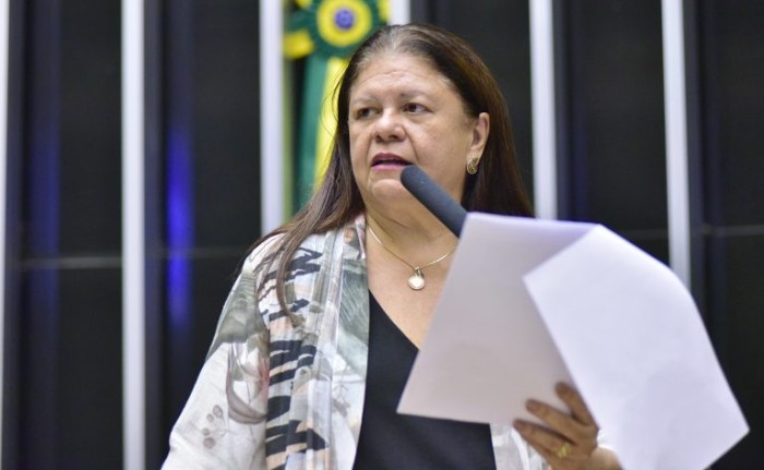 Câmara aprova fim de atenuante para menor de 21 anos e maior de 70 que violentar mulher