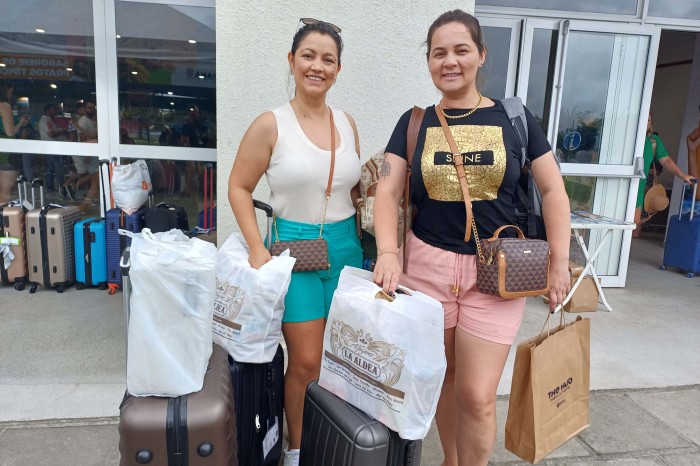 Movimentação de turistas triplica no Litoral na segunda semana do cruzeiro