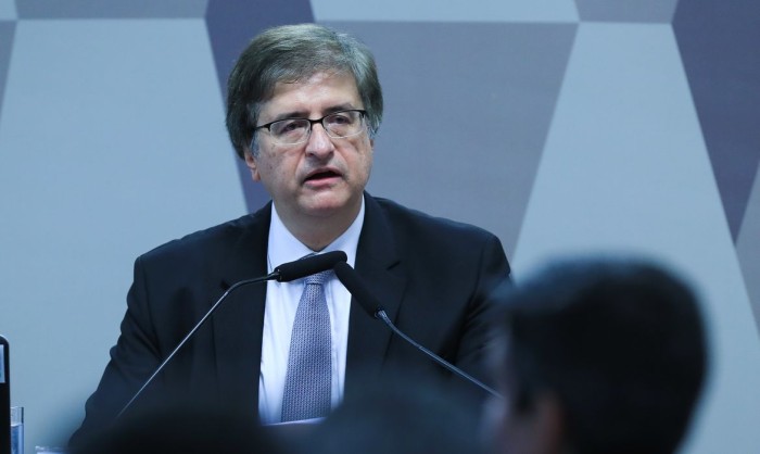 Em sabatina, Gonet comenta cotas raciais e direitos da população LGBT+