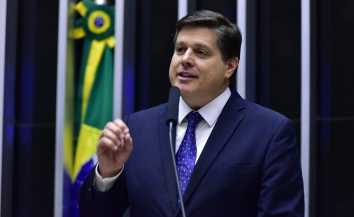 Autor da PEC da reforma tributária, Baleia Rossi diz que texto vai gerar crescimento sustentável; acompanhe