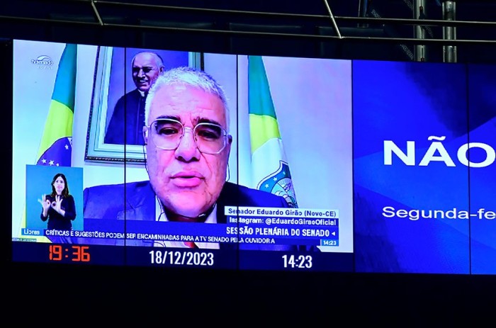 Girão anuncia recursos para maternidade em Barbalha, no Ceará