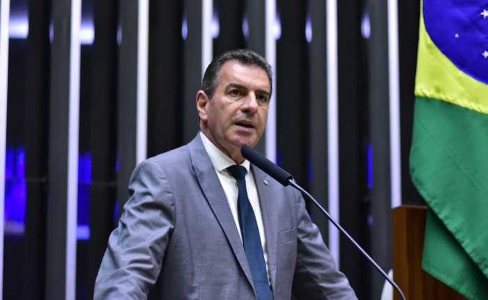 Comissão aprova projeto que determina vistoria anual em instituições para idosos
