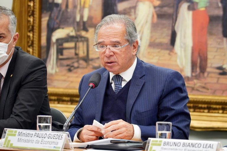 Cancelada audiência com Paulo Guedes sobre nomeação de irmã dele para o Conselho de Educação