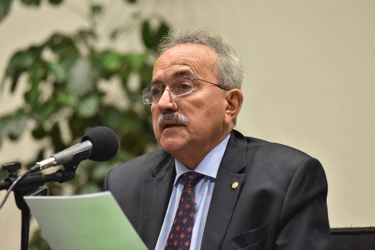 Comissão aprova política de proteção aos direitos das pessoas com TDAH
