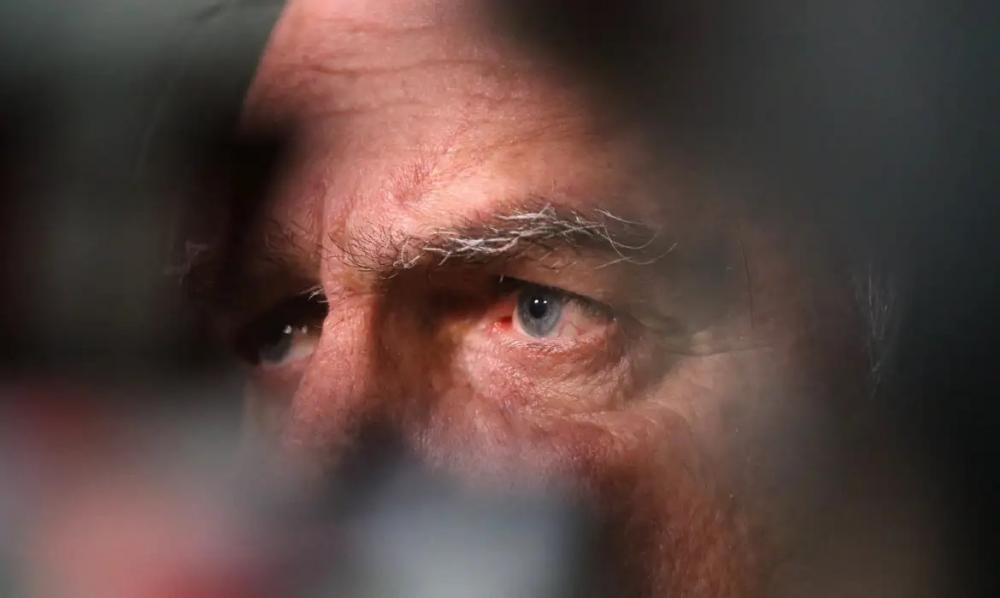 Bolsonaro é indiciado por fraude em cartão de vacinação de covid 