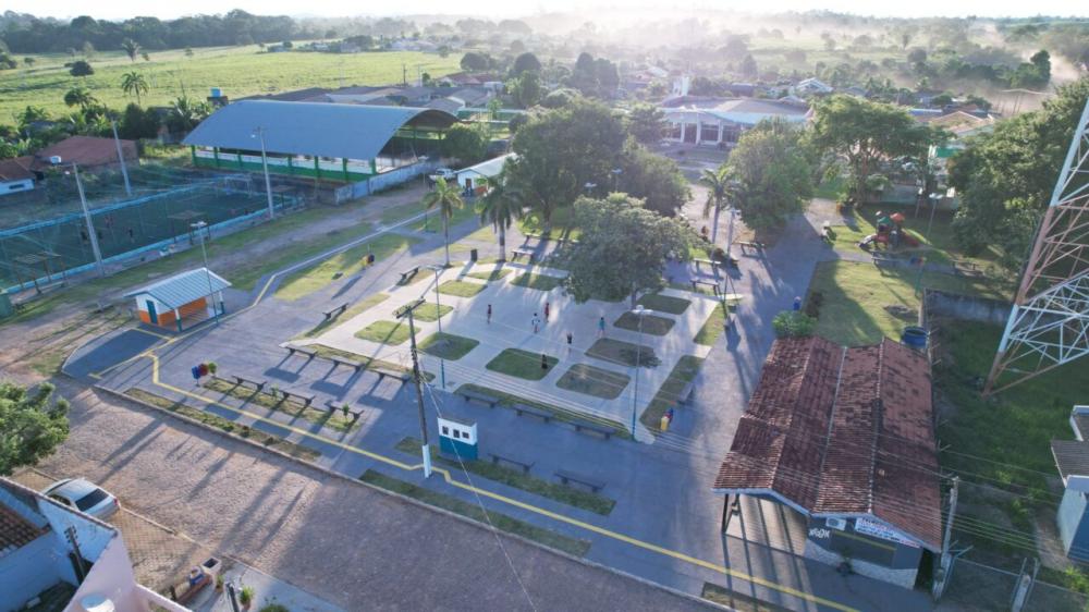 Município de Vale do Paraíso conta com praça municipal totalmente revitalizada pelo Governo do Estado