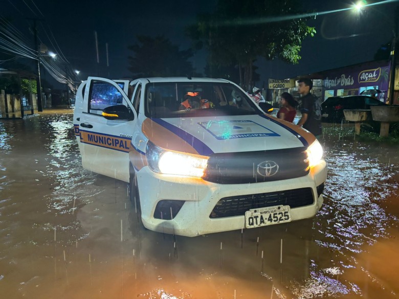 Chuva de sábado (13) em Porto Velho foi equivalente ao volume de um mês