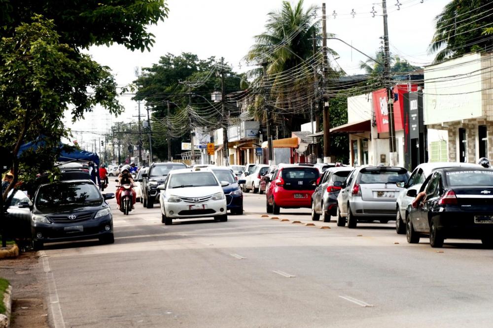 Veículos com placa final 4 devem ter licenciamento regularizado sem multas até 30 de abril