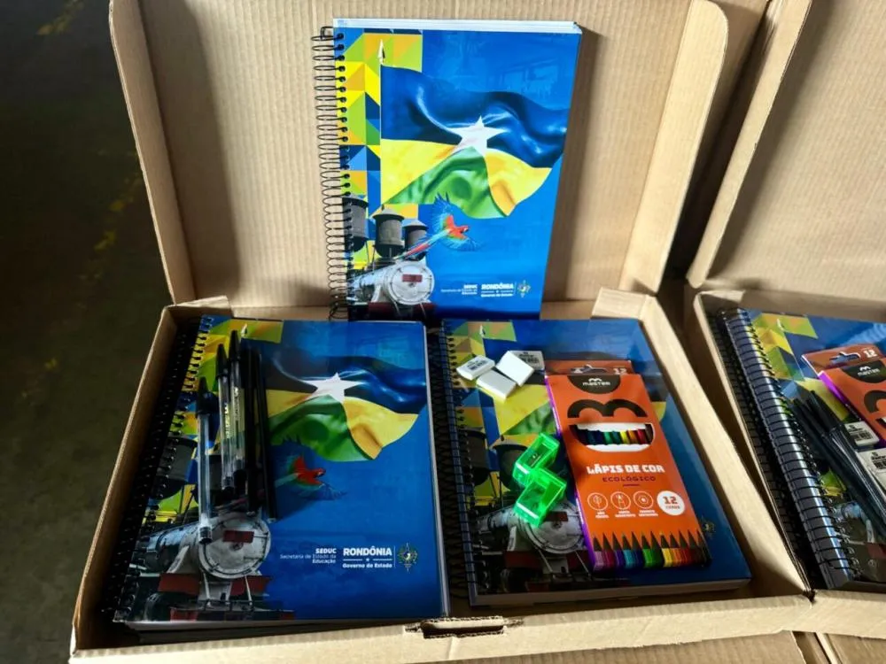 Kits de material escolar são entregues para escolas da Rede Estadual pelo Governo Rondônia