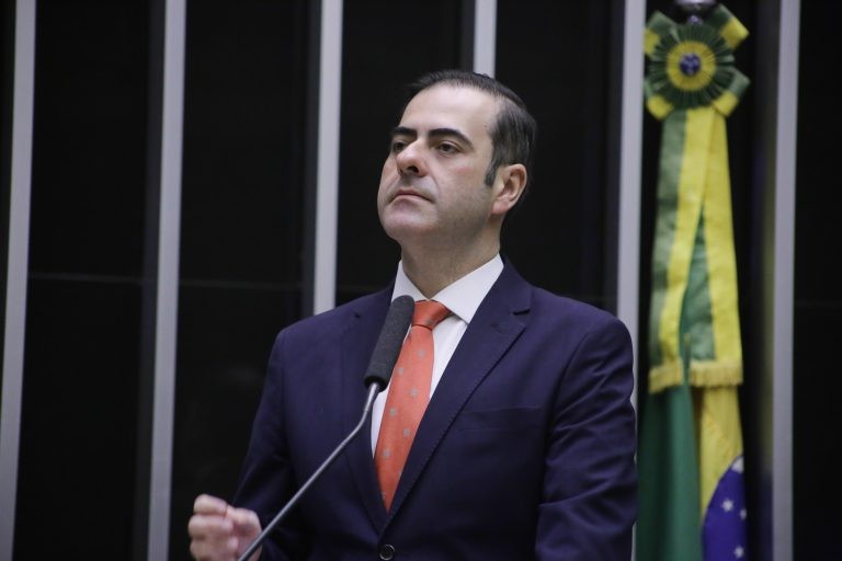 Comissão aprova parcelamento de débitos tributários a empresas de transporte coletivo rodoviário
