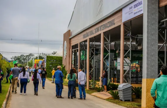 Evolução da produção sustentável de alimentos é destaque na abertura da 11ª Rondônia Rural Show Internacional