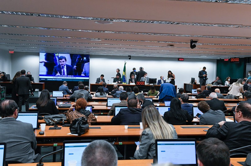 CMO depende de PEC da Transição para votar Orçamento