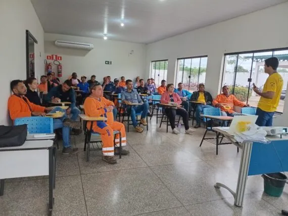 Campanha “Paz no Trânsito Começa por Você” mobiliza servidores em todo o estado