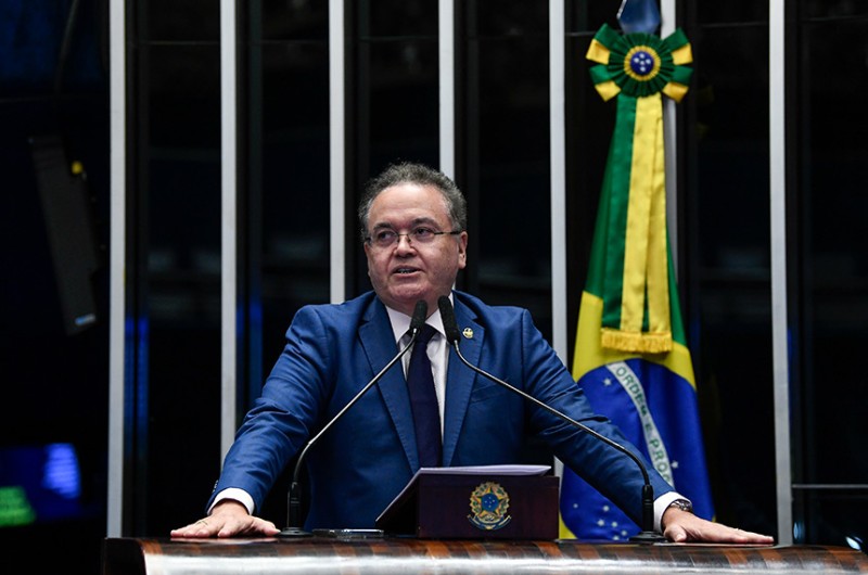 Na sua despedida, Roberto Rocha pede que reforma tributária seja aprovada no Congresso