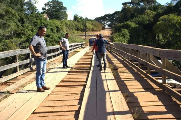 Prefeitura já começa a obra de reforma da ponte sobre o Rio Preto